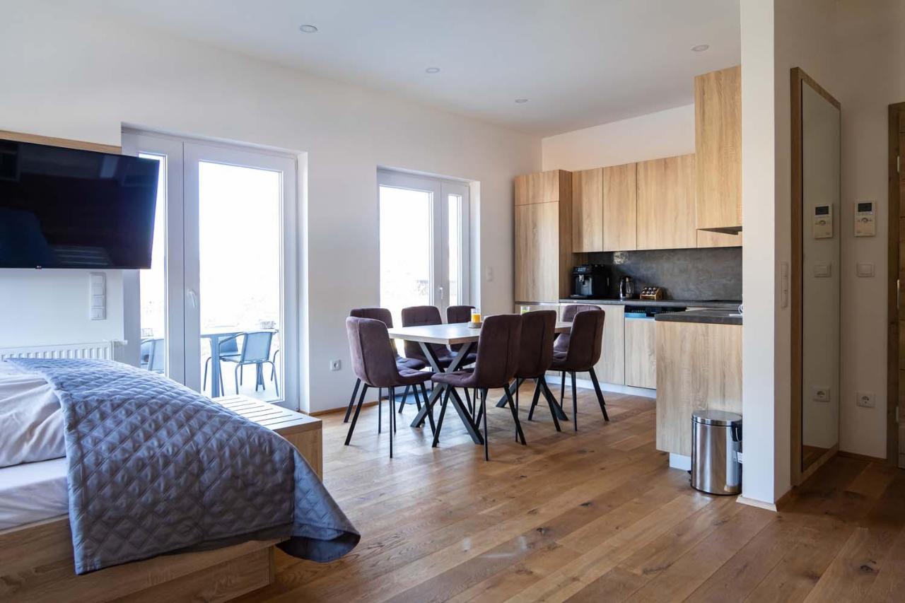 Luxury Apartment Monte Carlo Portschach am Worthersee Bagian luar foto